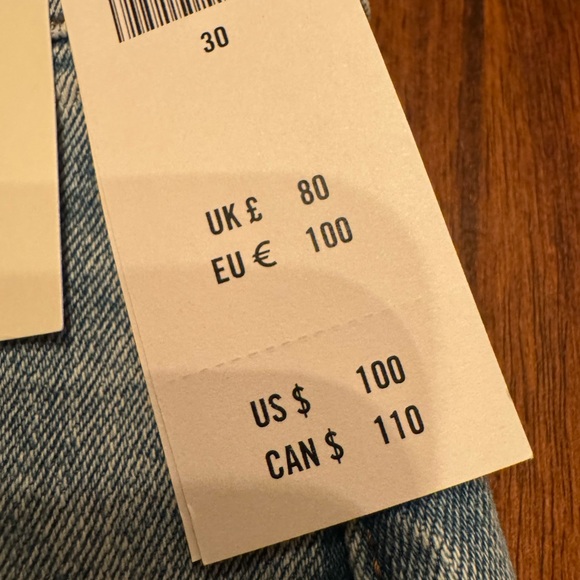 Abercrombie & Fitch Women’s The Skinny High Rise Light Wash Jeans - Picture 5 of 8